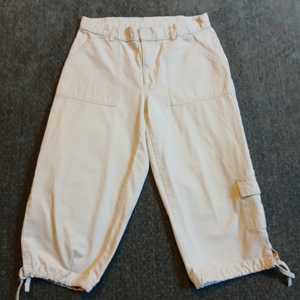 Old Navy Womens Cream Cotton Cargo Capri Pants Size 6 Drawstring Hem Cropped